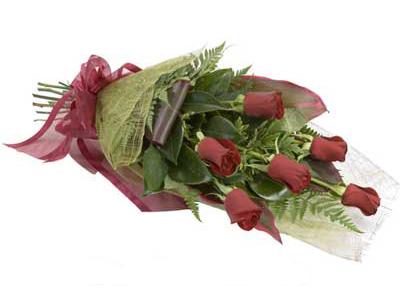 ucuz çiçek siparişi 6 adet kırmızı gül buket  Adana çiçek gönder çiçek siparişi sitesi 