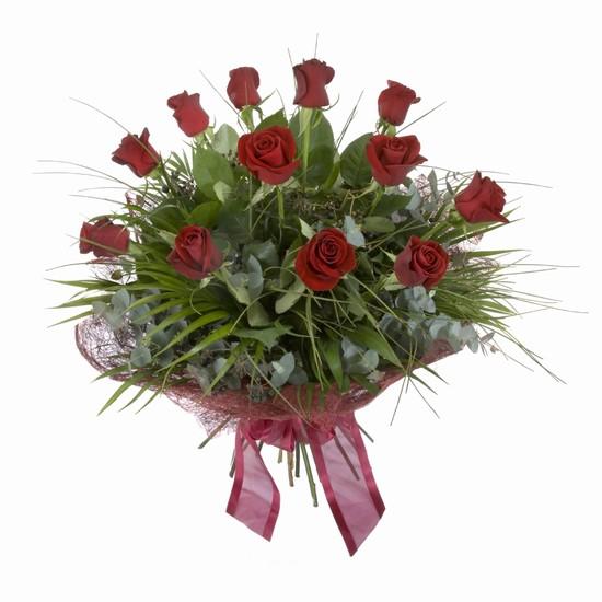 Etkileyici buket 12 adet kırmızı gül buketi  Adana çiçek gönder internetten çiçek satışı 