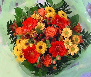  Adana çiçek gönder ucuz çiçek gönder  sade hos orta boy karisik demet çiçek 