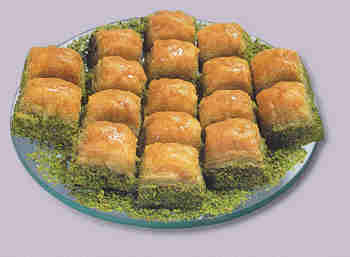 pasta tatli satisi essiz lezzette 1 kilo fistikli baklava  Adana iek siparii internetten iek siparii 