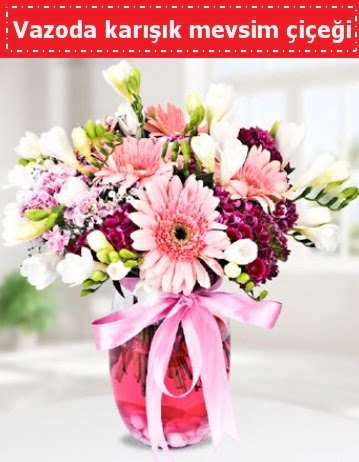 Vazoda karışık mevsim çiçeği  Adana çiçek gönder çiçek , çiçekçi , çiçekçilik 