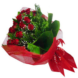  Adana çiçek siparişi kaliteli taze ve ucuz çiçekler  12 adet kirmizi essiz gül buketi - SEVENE ÖZEL